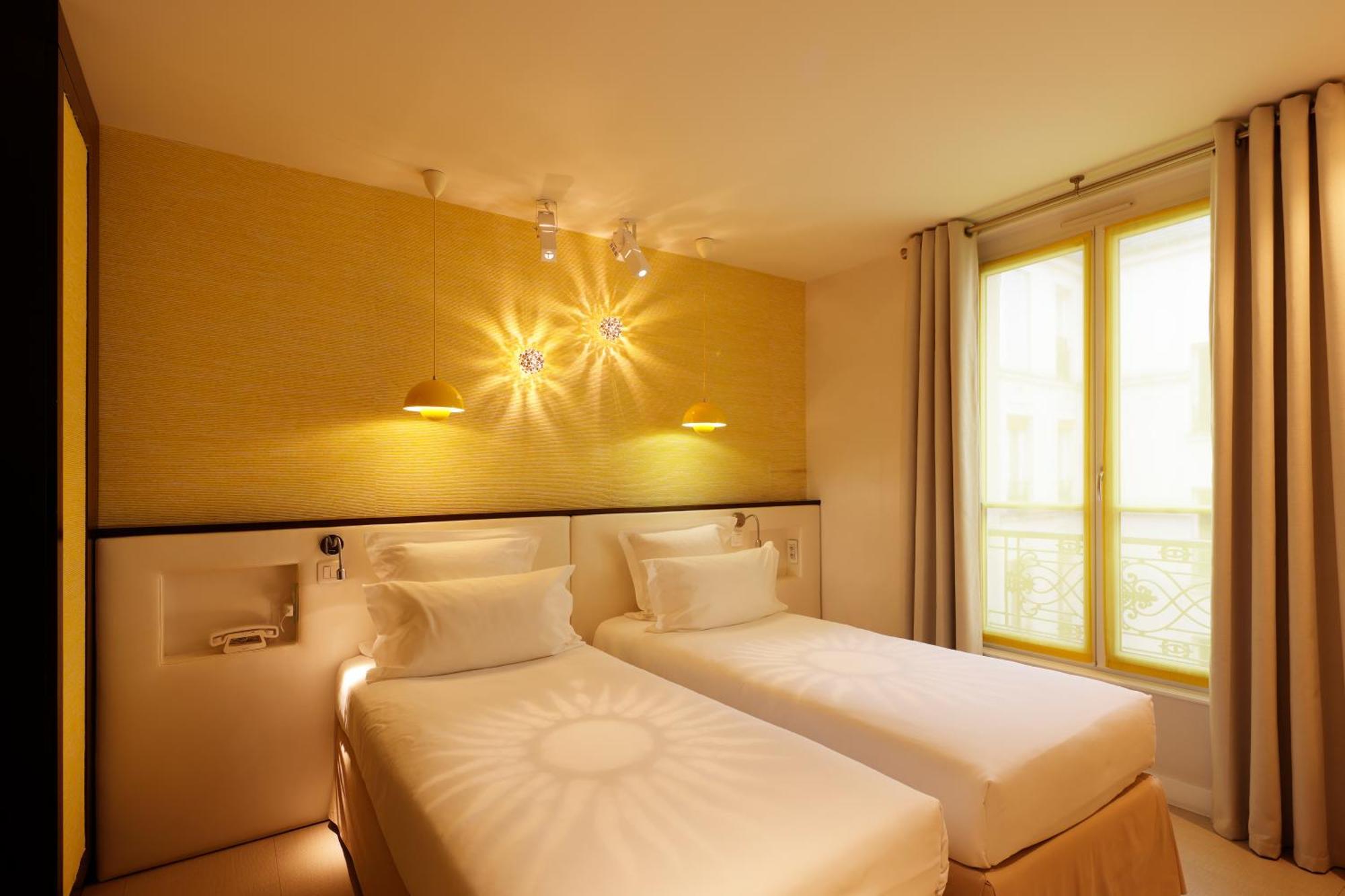 Hotel Eden Париж Екстериор снимка